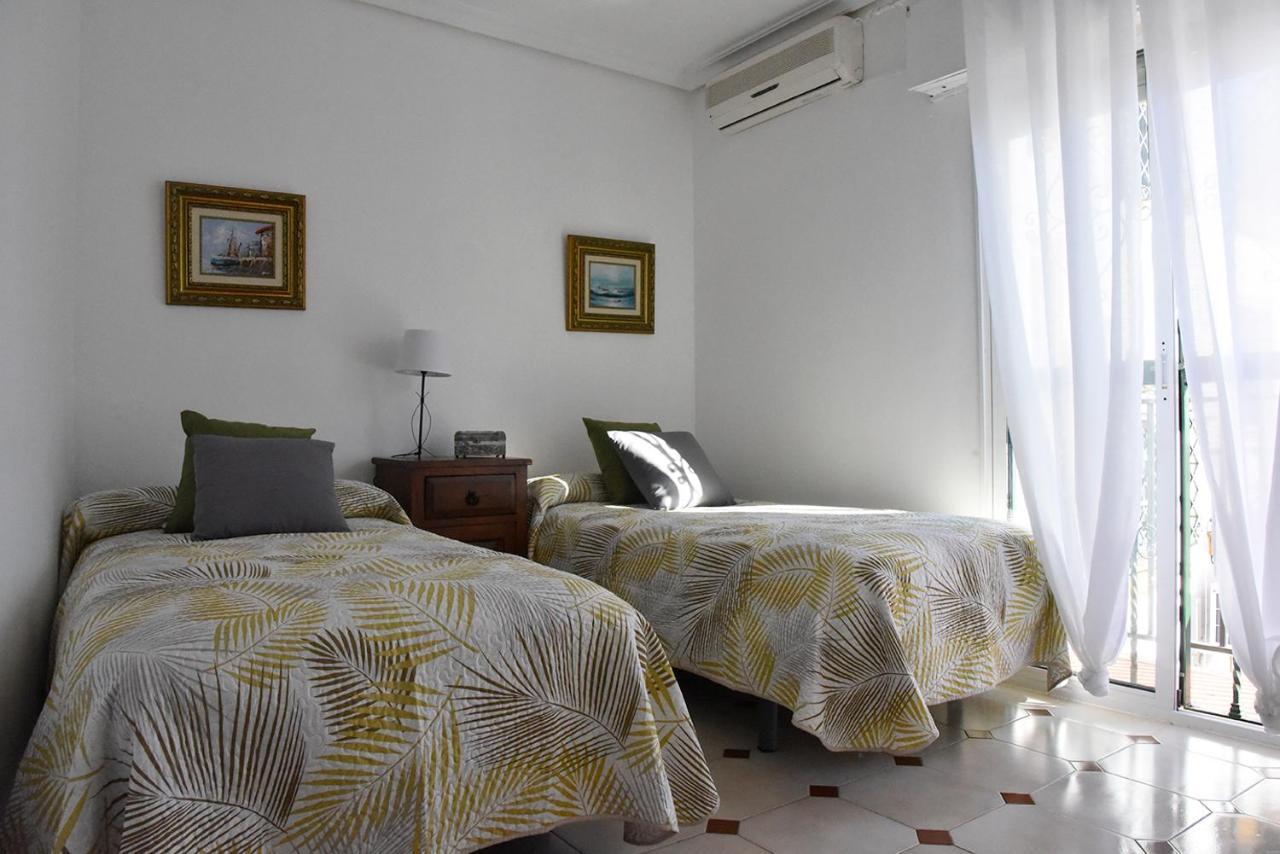 Room Martinez Seville Exterior photo