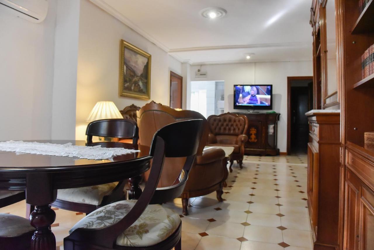 Room Martinez Seville Exterior photo